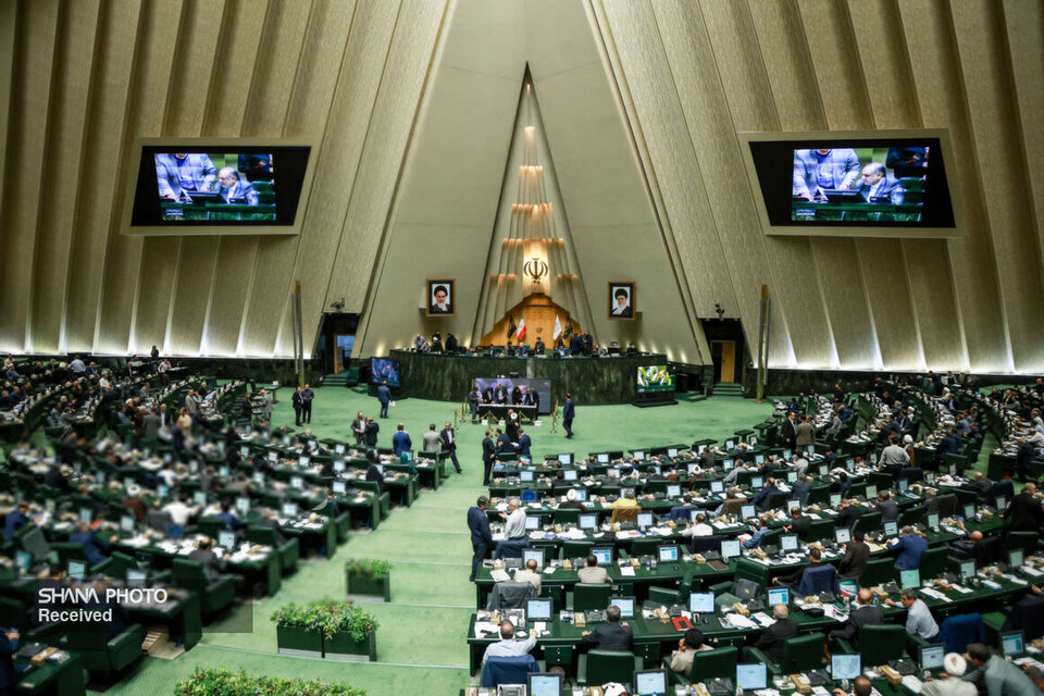 منابع و مصارف بودجه ۱۴۰۴ رشد ۶۸ درصدی داشته است