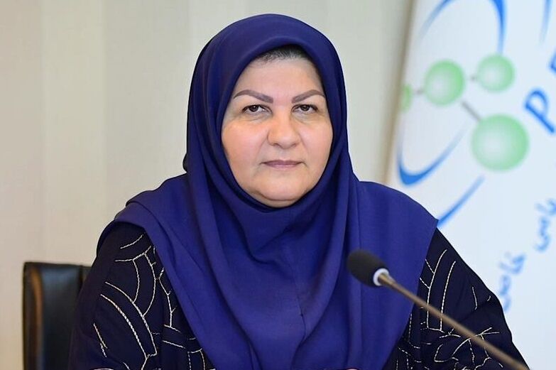 «پاکنژاد» با کارنامه موفق و بهکارگیری متخصصان، وزارت نفت را بهشکلی مطلوب هدایت میکند «پاکنژاد» با کارنامه موفق و بهکارگیری متخصصان، وزارت نفت را بهشکلی مطلوب هدایت میکند