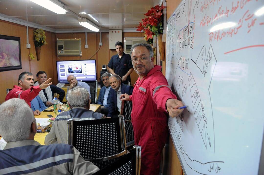 نظم اجرایی در عملیات مهار چاه رگسفید از جمله اقدامهای مؤثر پاکنژاد بود