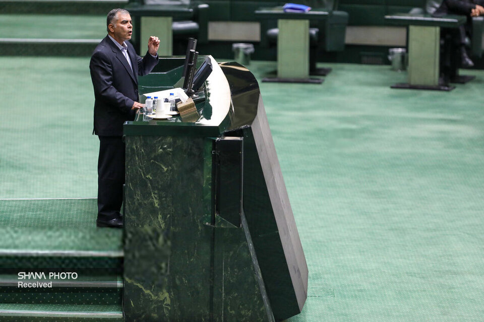 سطح بسیار پایین ذخایر سوخت مایع نیروگاهی در اوایل امسال سطح بسیار پایین ذخایر سوخت مایع نیروگاهی در اوایل امسال