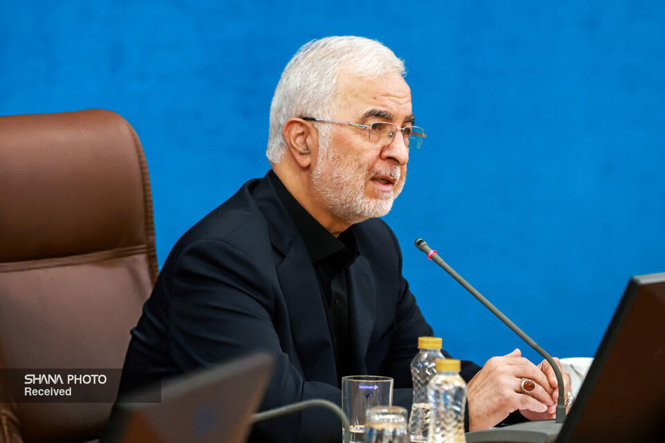 تغییر در سبک مصرف انرژی یک مسئولیت ملی است تغییر در سبک مصرف انرژی یک مسئولیت ملی است