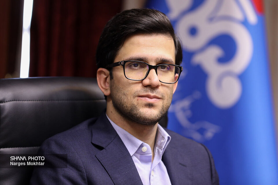 معاون وزیر نفت ولادت حضرت فاطمه (س) را تبریک گفت معاون وزیر نفت ولادت حضرت فاطمه (س) را تبریک گفت