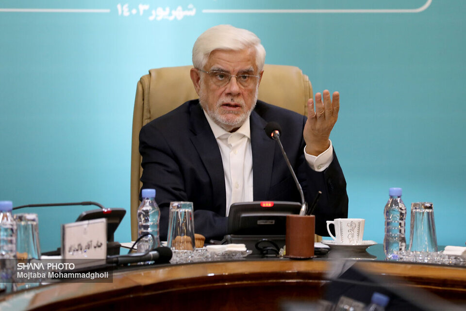 هدفگذاری افزایش ۱۲درصدی صادرات نفت در برنامه هفتم توسعه/ لزوم شفافسازی کانالهای فروش نفت هدفگذاری افزایش ۱۲درصدی صادرات نفت در برنامه هفتم توسعه/ لزوم شفافسازی کانالهای فروش نفت