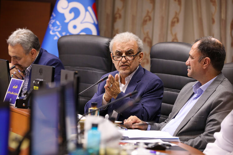 نشست هماندیشی مدیران عامل شرکتهای پالایش نفت کشور با مدیرعامل شرکت ملی پالایش و پخش فرآوردههای نفتی ایران