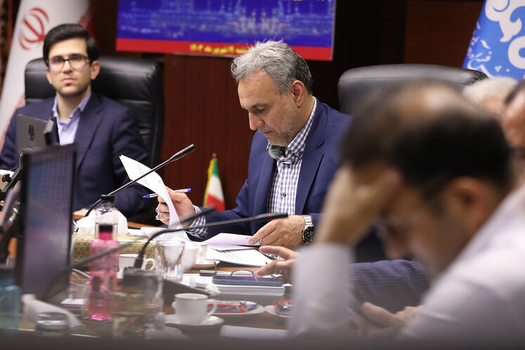 نشست هماندیشی مدیران عامل شرکتهای پالایش نفت کشور با مدیرعامل شرکت ملی پالایش و پخش فرآوردههای نفتی ایران