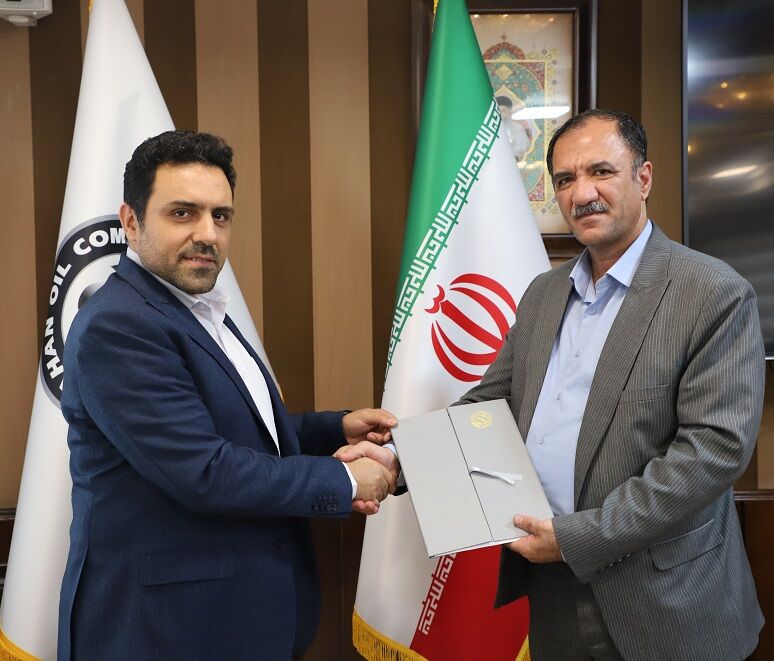 شرکتهای پالایش نفت آبادان و سپاهان تفاهمنامه همکاری امضا کردند شرکتهای پالایش نفت آبادان و سپاهان تفاهمنامه همکاری امضا کردند