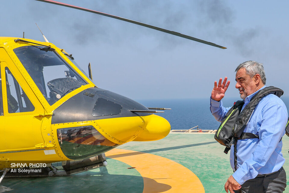 دولت چهاردهم بهدنبال تضمین امنیت انرژی با افزایش تولید و صادرات نفت دولت چهاردهم بهدنبال تضمین امنیت انرژی با افزایش تولید و صادرات نفت