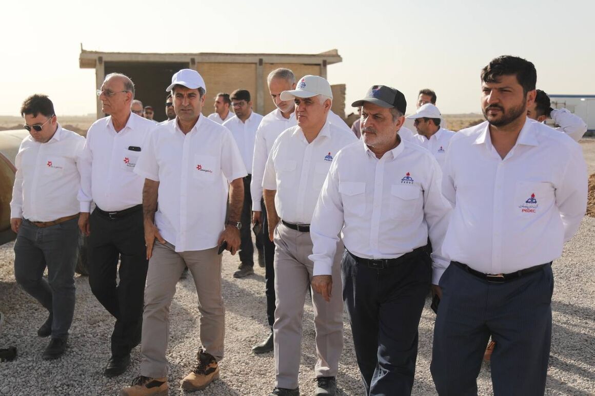 بازدید مدیرعامل شرکت متن از تلمبهخانه غرب کارون بازدید مدیرعامل شرکت متن از تلمبهخانه غرب کارون