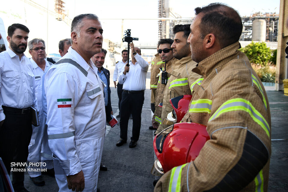 Paknejad Appreciates Oil Industry Workers' Relentless Efforts Paknejad Appreciates Oil Industry Workers' Relentless Efforts