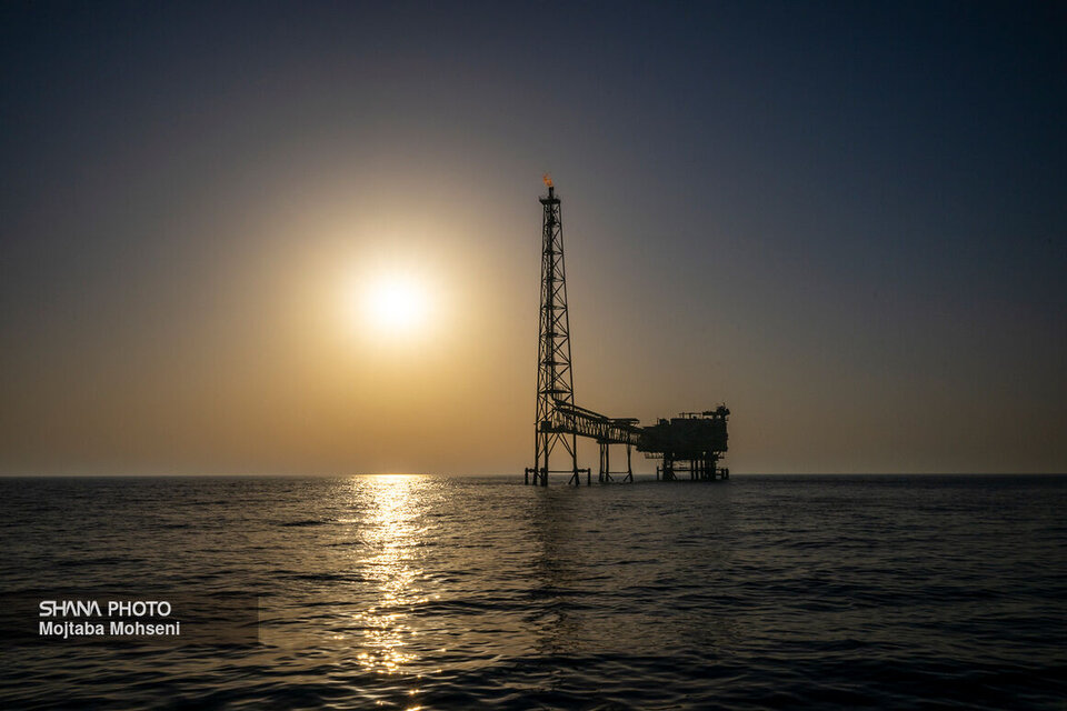 شیوهنامه تأمین مالی قراردادهای بالادستی نفت و گاز ابلاغ شد شیوهنامه تأمین مالی قراردادهای بالادستی نفت و گاز ابلاغ شد