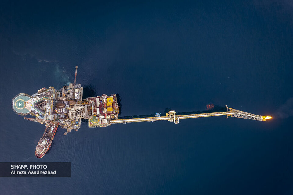 قراردادهای ۱۷ میلیارد دلاری طرح فشارافزایی پارس جنوبی با چه شرکتهایی امضا شد؟ قراردادهای ۱۷ میلیارد دلاری طرح فشارافزایی پارس جنوبی با چه شرکتهایی امضا شد؟