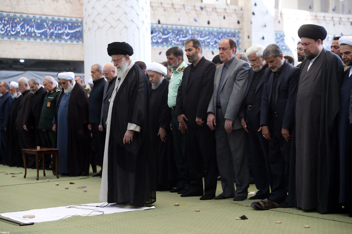 اقدام شجاعانه ۴ ایرانی در روزهای تهدید رژیم صهیونیستی اقدام شجاعانه ۴ ایرانی در روزهای تهدید رژیم صهیونیستی