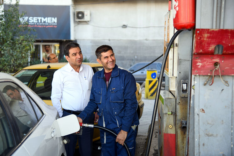 روند عادی عرضه بنزین در جایگاههای عرضه سوخت