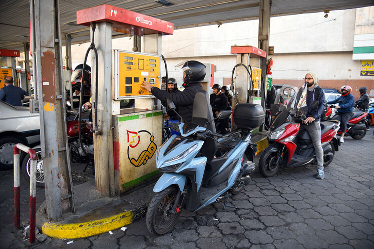 روند عادی عرضه بنزین در جایگاههای عرضه سوخت