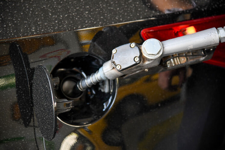 روند عادی عرضه بنزین در جایگاههای عرضه سوخت