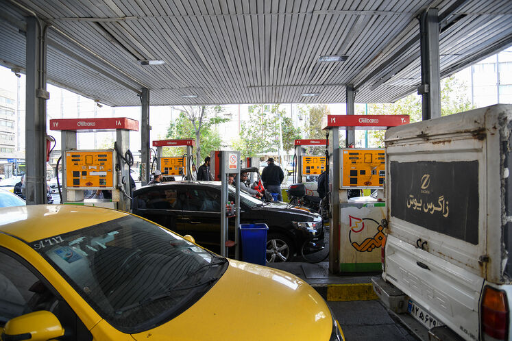 روند عادی عرضه بنزین در جایگاههای عرضه سوخت