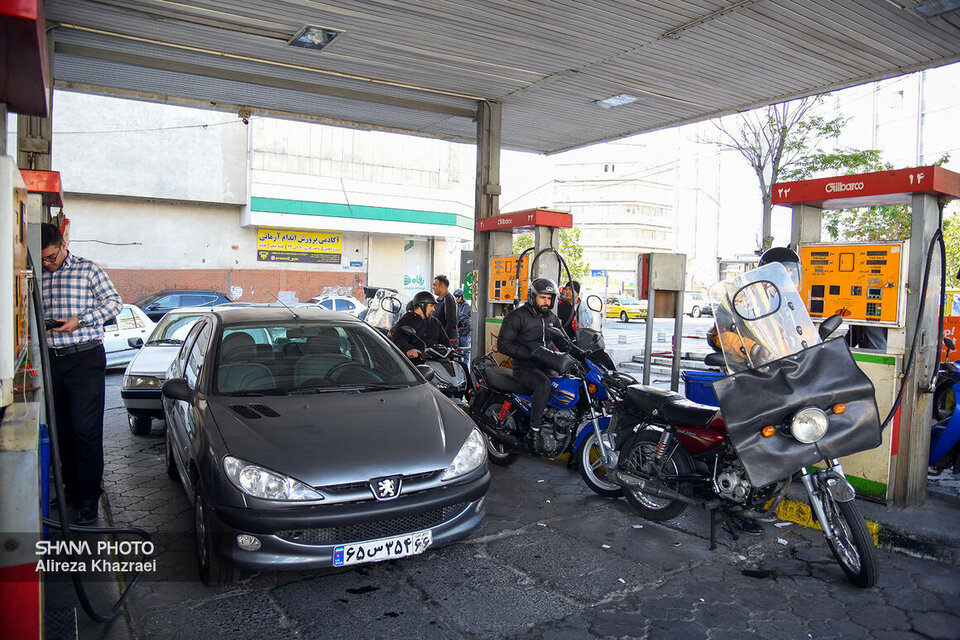 No plans to raise gasoline prices at present