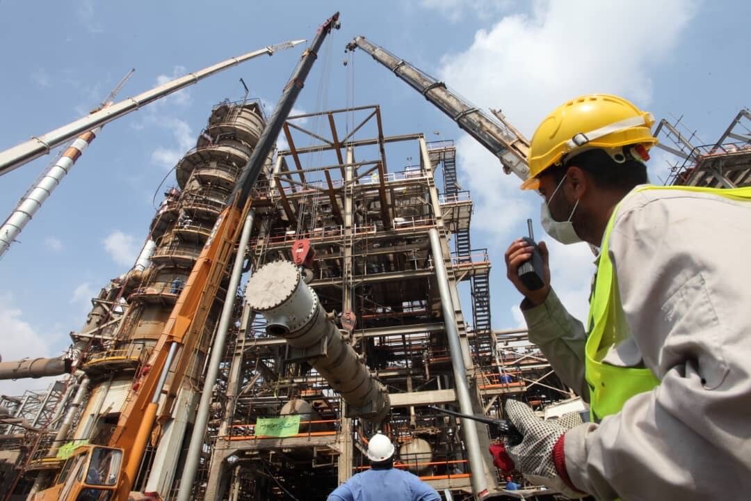 انجام بیش از ۱۱ میلیون نفرساعت کار بدون حادثه در پالایشگاه نفت بندرعباس انجام بیش از ۱۱ میلیون نفرساعت کار بدون حادثه در پالایشگاه نفت بندرعباس