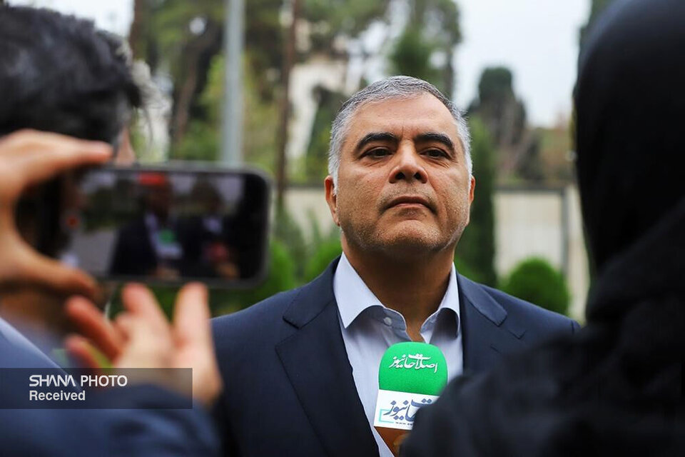 خط قرمز دولت ایجاد محدودیت در گاز تحویلی به بخش خانگی است خط قرمز دولت ایجاد محدودیت در گاز تحویلی به بخش خانگی است