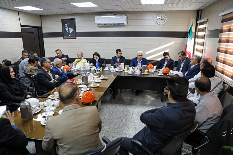 بازدید محمدصادق عظیمیفر، مدیرعامل شرکت ملی پالایش و پخش فرآوردههای نفتی از تاسیسات نفتی منطقه فارس