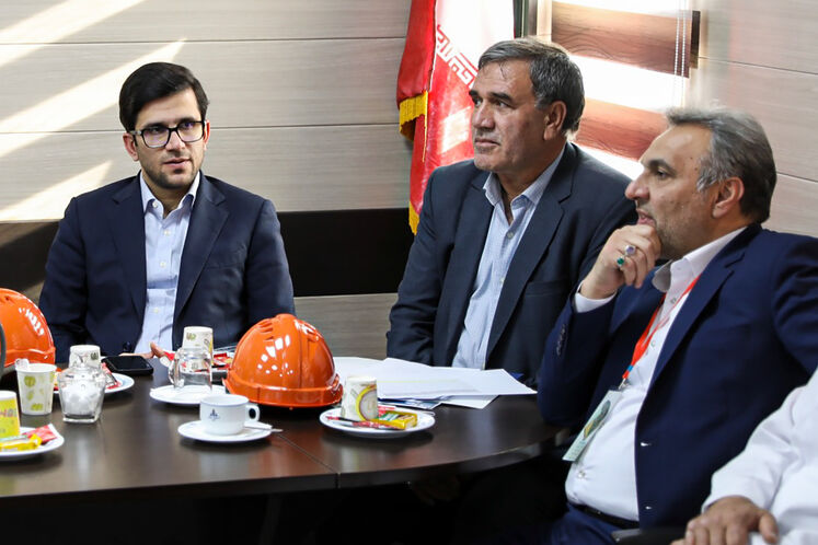 بازدید محمدصادق عظیمیفر، مدیرعامل شرکت ملی پالایش و پخش فرآوردههای نفتی از تاسیسات نفتی منطقه فارس