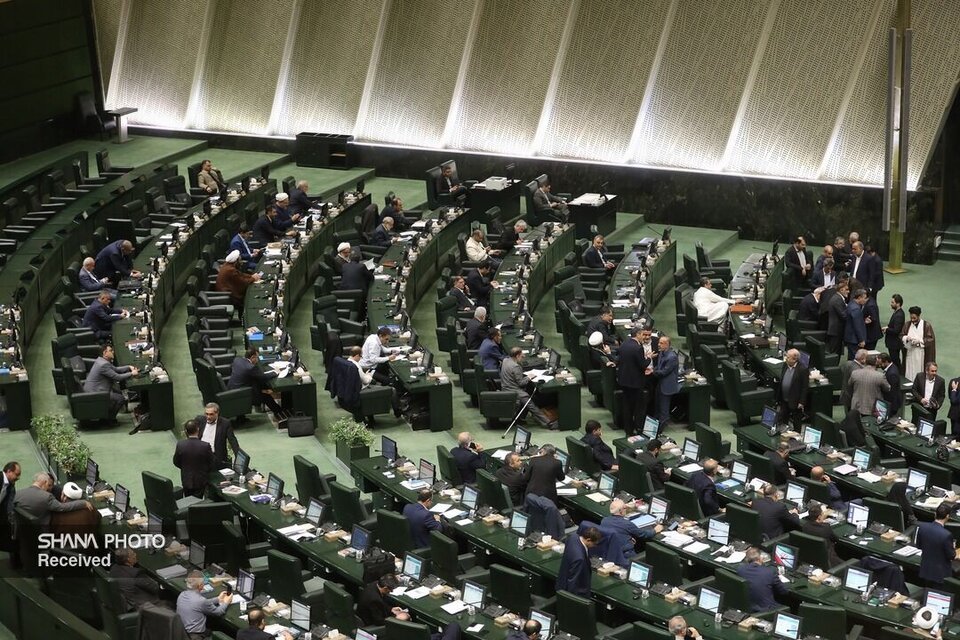 تعیین مشوق های مالی برای افزایش تولید نفت و گاز تعیین مشوق های مالی برای افزایش تولید نفت و گاز