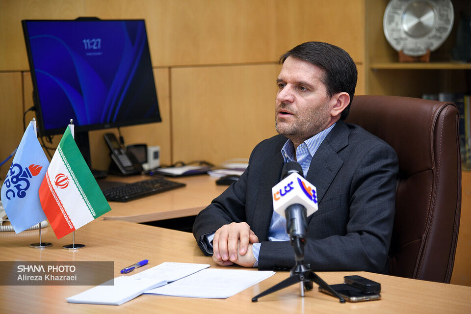 پتروشیمیها متعهد به برگشت ارز خود به چرخه اقتصاد هستند/ همه تعهدات ارزی پتروشیمیها انجام شده است پتروشیمیها متعهد به برگشت ارز خود به چرخه اقتصاد هستند/ همه تعهدات ارزی پتروشیمیها انجام شده است