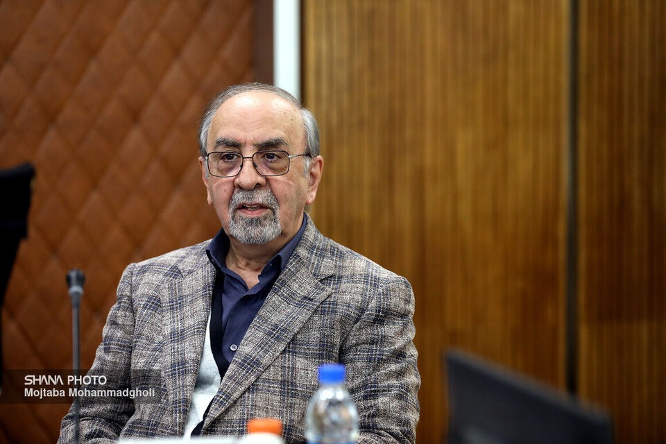کمیته انتخاب وزیر نفت دولت چهاردهم بیانیهای صادر نکرده است کمیته انتخاب وزیر نفت دولت چهاردهم بیانیهای صادر نکرده است
