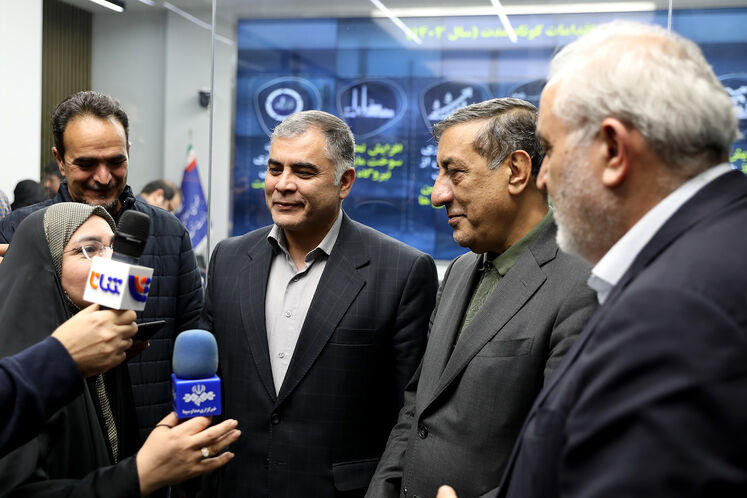 نشست بررسی سوخترسانی زمستانی با حضور معاون اجرایی رئیس جمهوری، وزرای نفت، نیرو، صمت و رئیس سازمان برنامه و بودجه