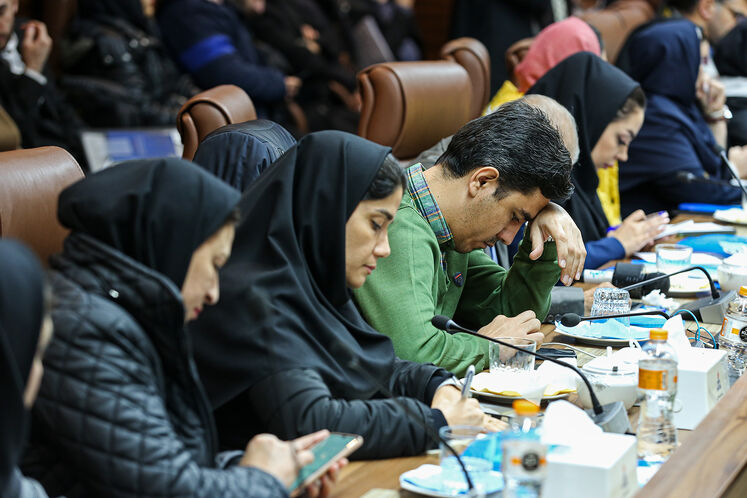 Press conference on ‘Petrofan 1403’ held in Tehran