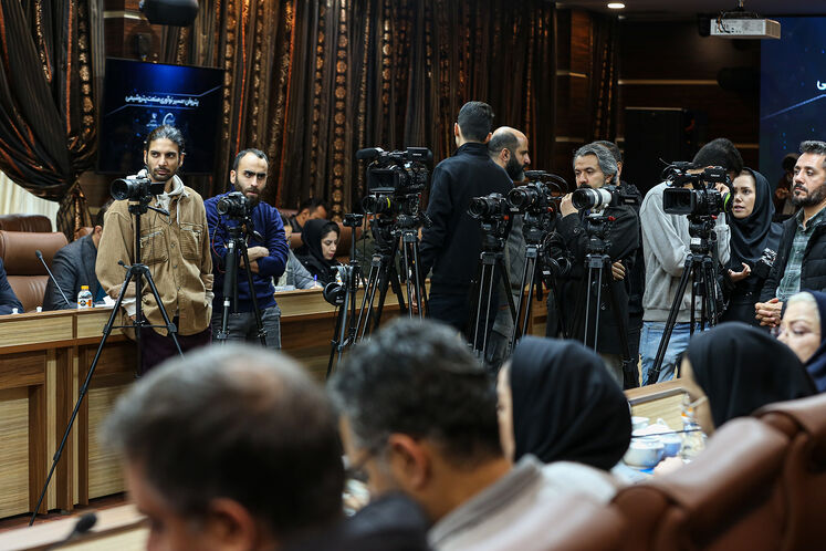 Press conference on ‘Petrofan 1403’ held in Tehran