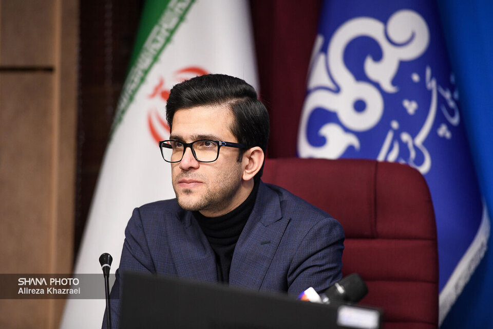 توزیع روزانه بیش از ۳۲۰ میلیون لیتر انواع فرآورده نفتی/ تلاش شبانهروزی بیش از ۱۶ هزار نفتکش توزیع روزانه بیش از ۳۲۰ میلیون لیتر انواع فرآورده نفتی/ تلاش شبانهروزی بیش از ۱۶ هزار نفتکش