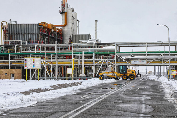 Untiring efforts of Shahid Hasheminejad Refinery staff