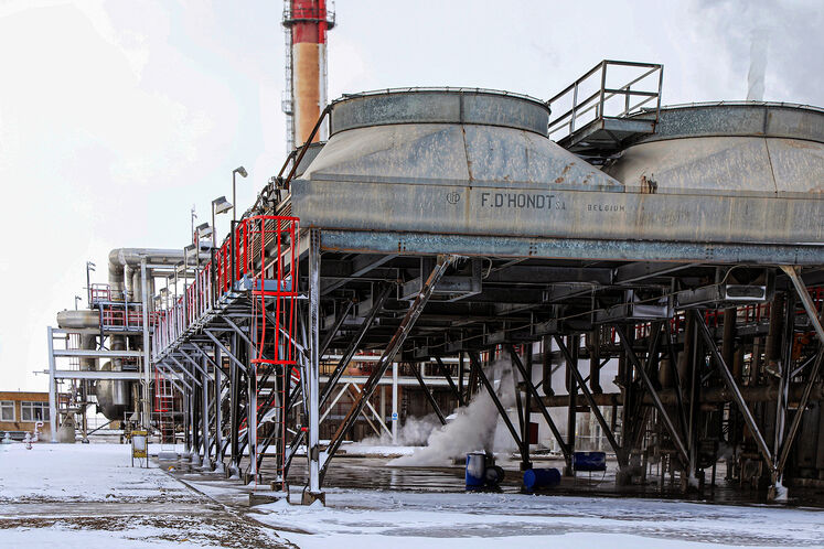 Untiring efforts of Shahid Hasheminejad Refinery staff