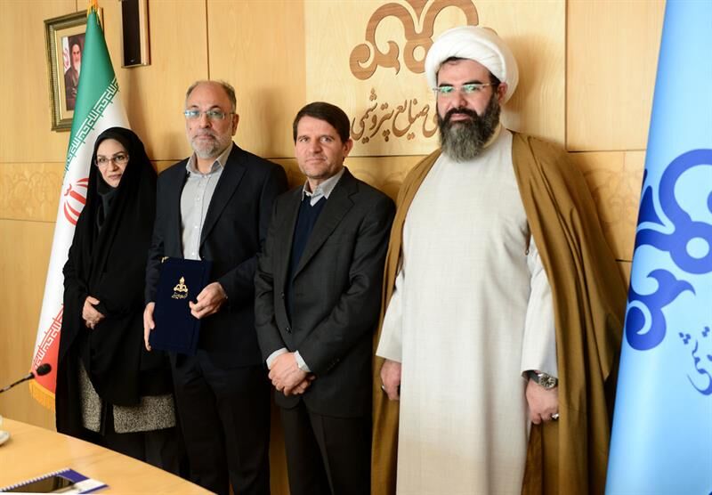 صدور ۲ حکم تازه از سوی معاون وزیر نفت صدور ۲ حکم تازه از سوی معاون وزیر نفت