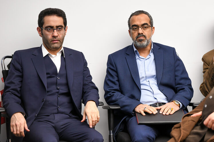 روح‌الله ایزدخواه، نماینده مجلس شورای اسلامی