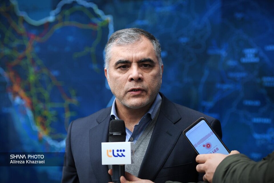 Clarifying fuel smuggling situation is a public demand: Paknejad