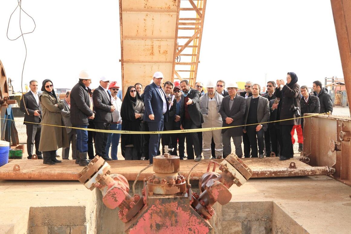 پیشرفت ۷۱ درصدی طرح توسعه ذخیرهسازی گاز در میدان سراجه قم پیشرفت ۷۱ درصدی طرح توسعه ذخیرهسازی گاز در میدان سراجه قم