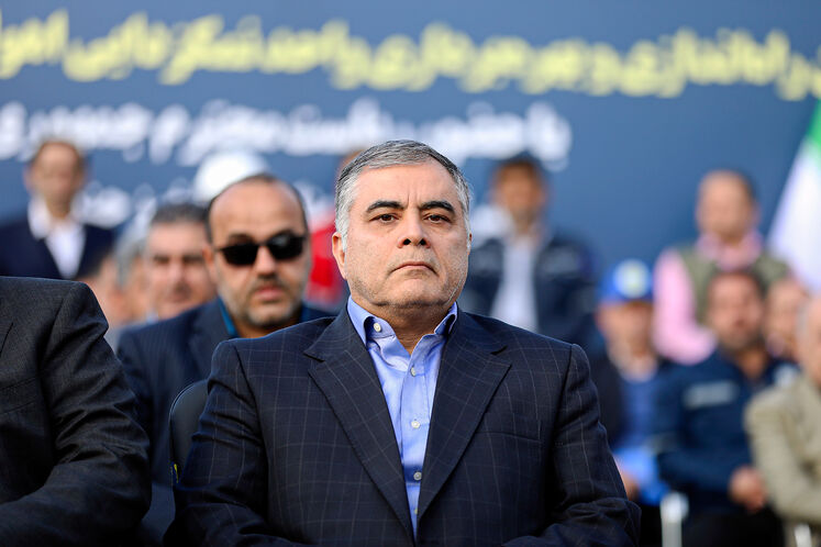 محسن پاکنژاد، وزیر نفت