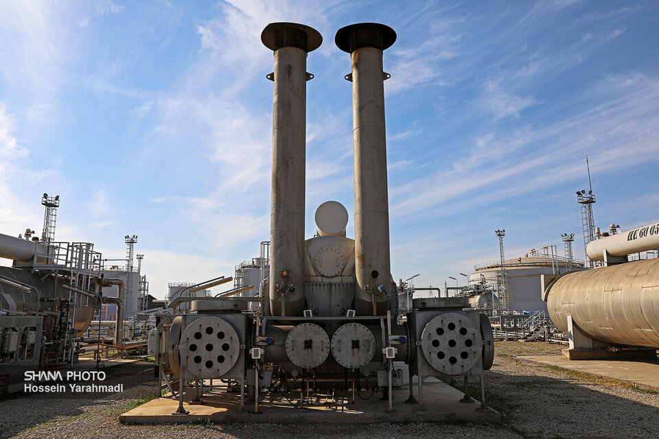 بهرهبرداری از فاز ۲ واحد نمکزدایی اهواز متمرکز با فرمان رئیسجمهوری بهرهبرداری از فاز ۲ واحد نمکزدایی اهواز متمرکز با فرمان رئیسجمهوری