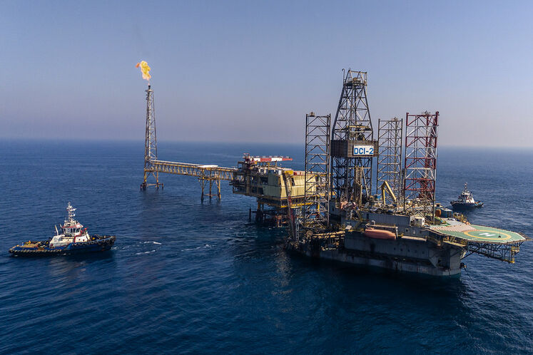 استقرار دکل حفاری DCI2 پترو ایران در فاز ۱۲ پارس جنوبی