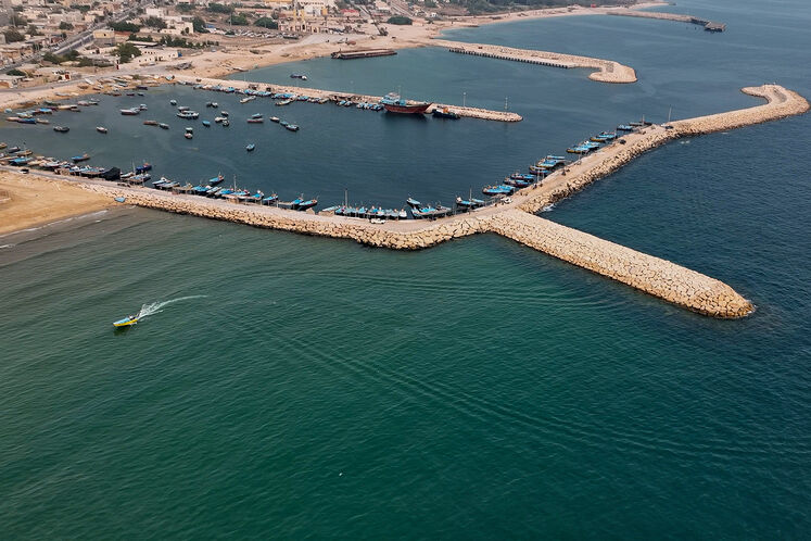 پروژه ساخت اسکله صادراتی میعانات گازی پالایشگاه فجر جم