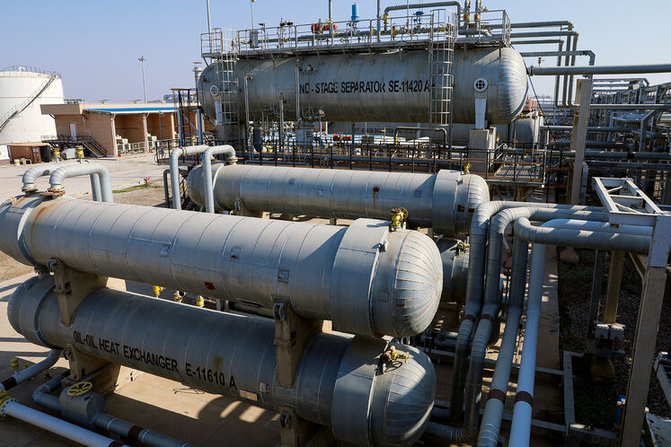 تأسیسات آزادگان شمالی در غرب کارون ۱۴۰۲