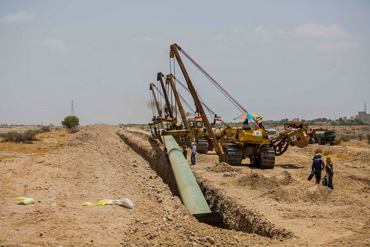 خط انتقال گوره جاسک ۱۴۰۰