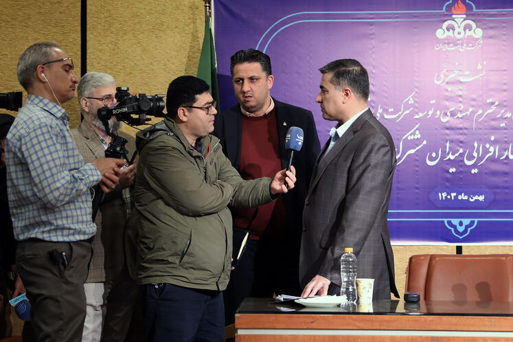 نشست خبری رضا دهقان، معاون توسعه و مهندسی شرکت ملی نفت ایران