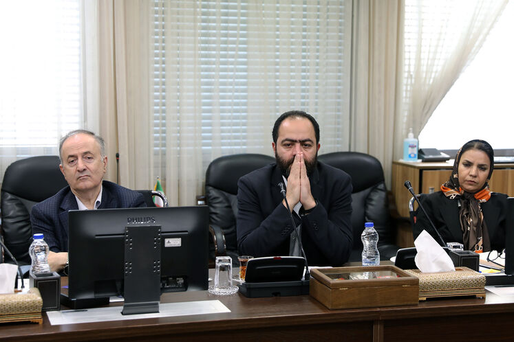 نشست هم‌اندیشی برگزاری نمایشگاه نفت