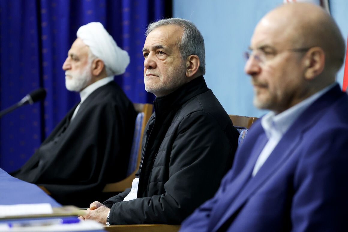 تولیدکنندگان باور کنند که ما تسهیلگر فعالیت آنها هستیم تولیدکنندگان باور کنند که ما تسهیلگر فعالیت آنها هستیم