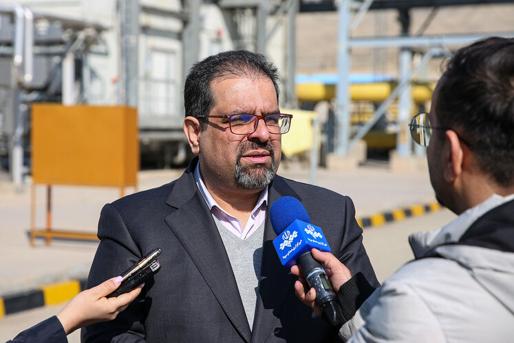 Oil minister visits Parchin Gas Pressure Boosting Station