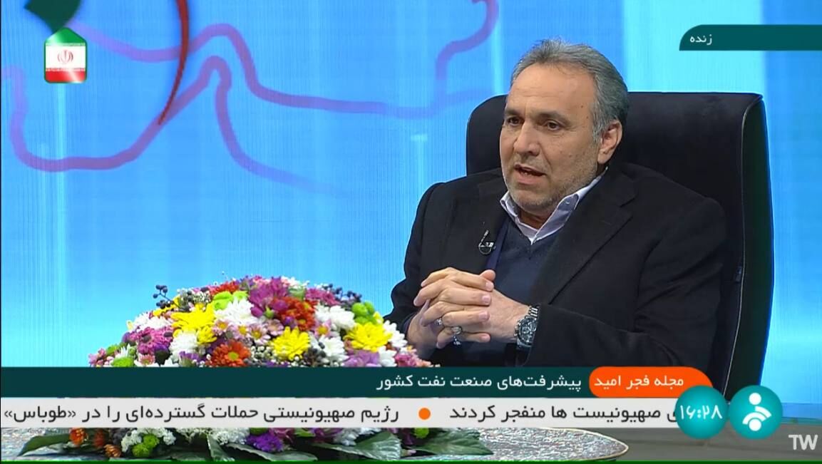 تولید بنزین ستاره خلیج فارس به روزانه ۴۵ میلیون لیتر میرسد تولید بنزین ستاره خلیج فارس به روزانه ۴۵ میلیون لیتر میرسد