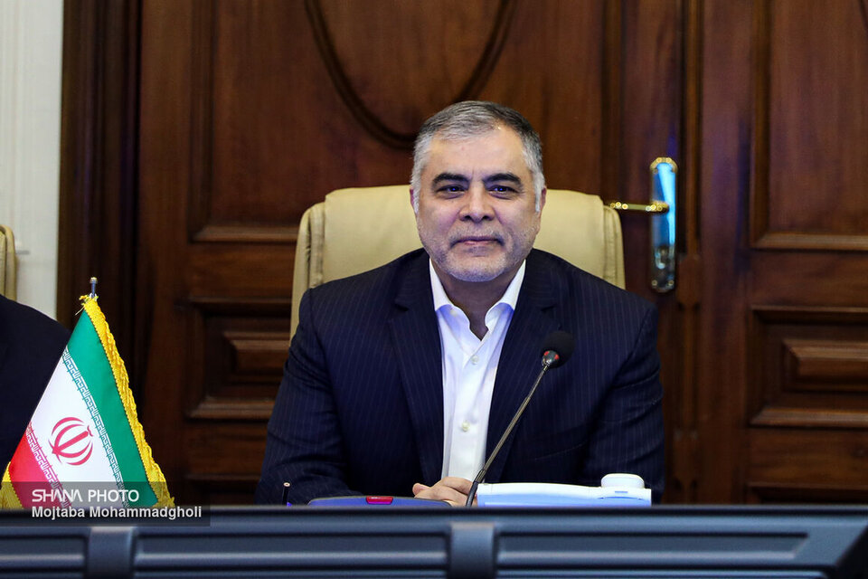 اصلاحیه ساعت دیدار نوروزی وزیر نفت اصلاحیه ساعت دیدار نوروزی وزیر نفت